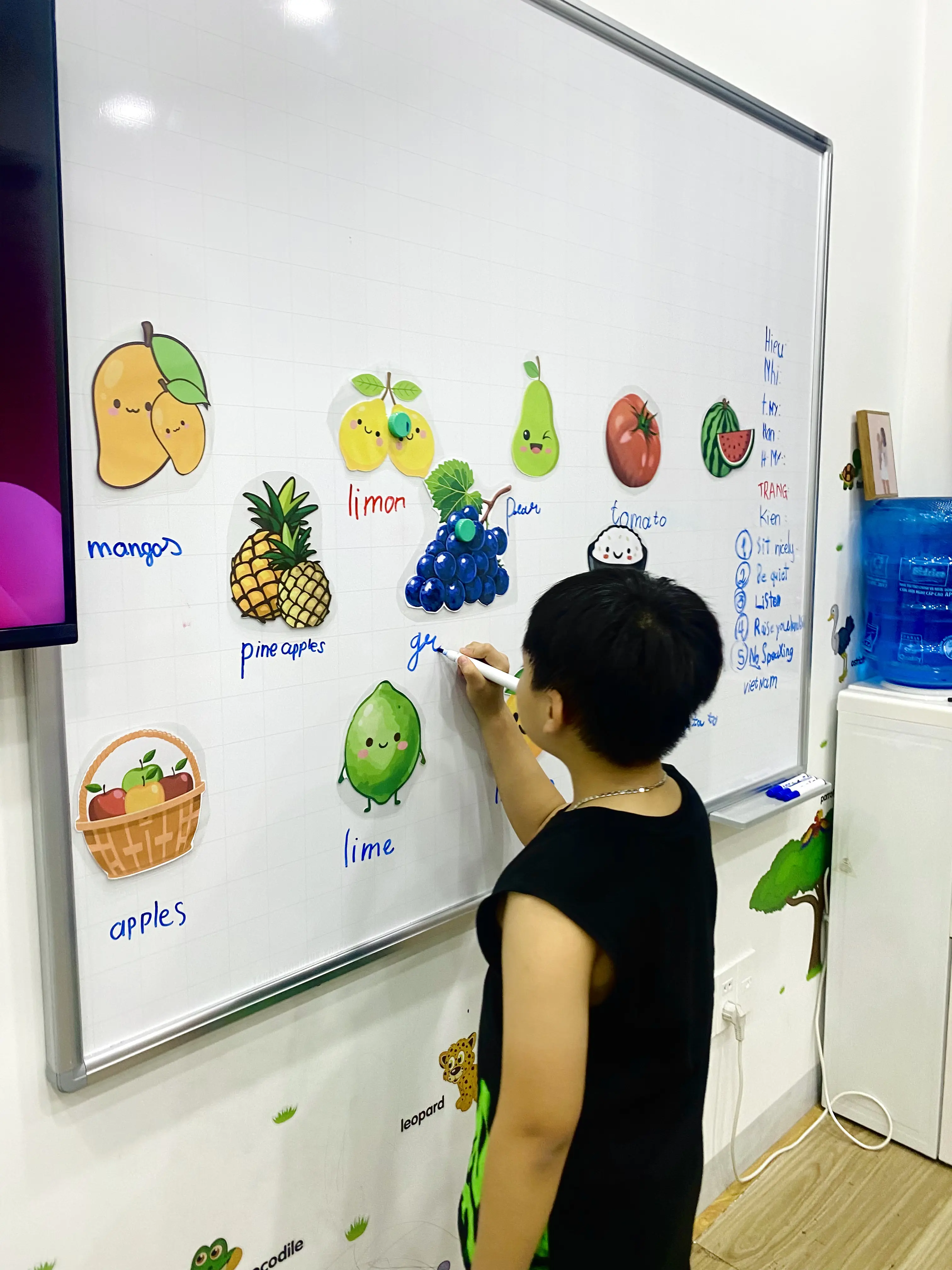 Hoạt động học sinh năng động Pre-Starters Hana English